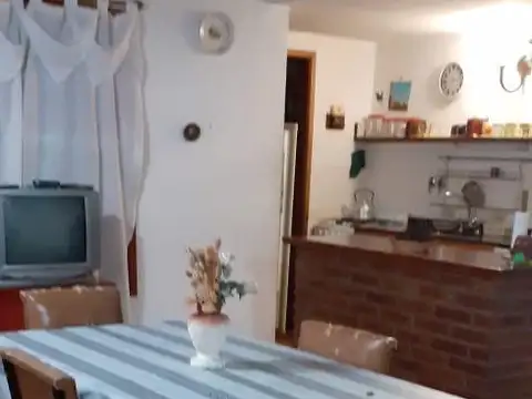 Avellaneda e/ Tucumán y Santiago del Estero