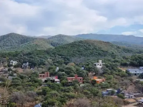 VENTA TERRENO 868 M2 MENDIOLAZA