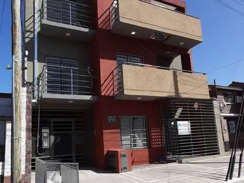 Lavalle 1700, Piso PA