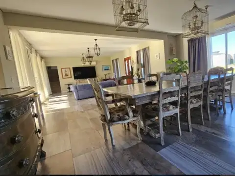 Casa en Venta en Haras Santa Maria, USD 350.000