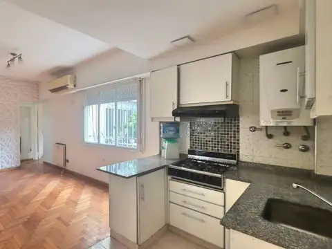 MONSERRAT VENTA DEPARTAMENTO 2 AMBIENTES UADE LUZ