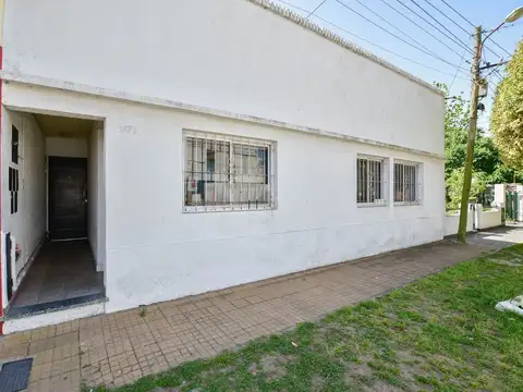 Depto Tipo Casa 3 ambientes con 1 baño