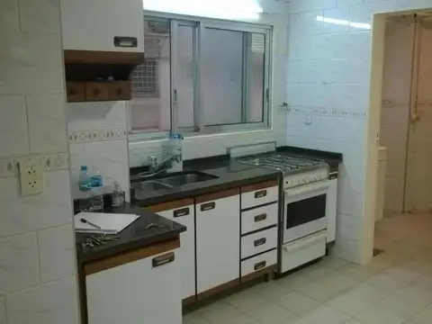 Departamento 4 ambientes con 2 baños