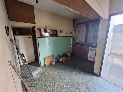 Depto Tipo Casa 5 ambientes con 2 baños