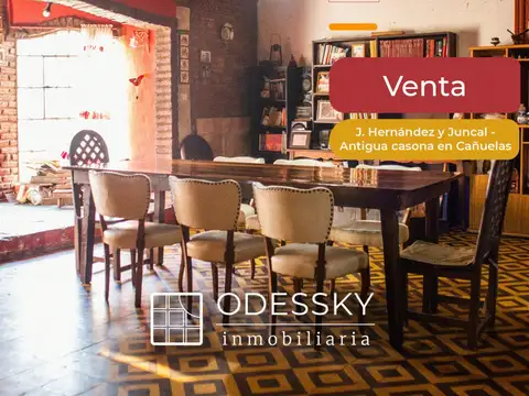 Casa 9 ambientes con 2 baños