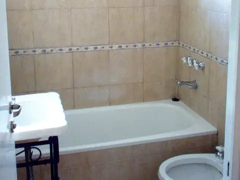 Departamento en Alquiler en Botanico, $ 680.000