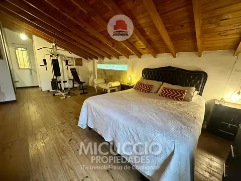Casa en Venta con 1 cochera