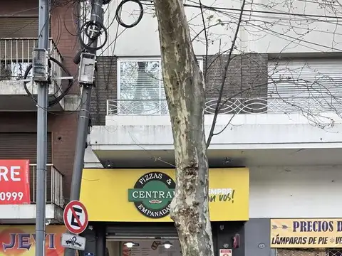 Local en Venta 50 años