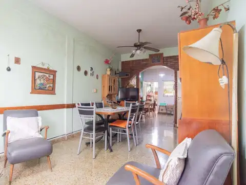 VENTA CASA 3 AMBIENTES HURLINGHAM COCHERA 1 PLANTA