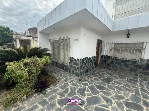 Casa en Alquiler de 3 dormitorios