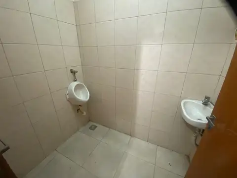 Local - Venta - Argentina, Capital Federal - Lisandro de la Torre 161