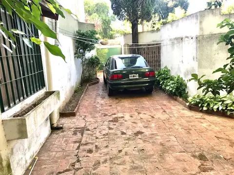 Casa en Venta en Adrogue, USD 90.000