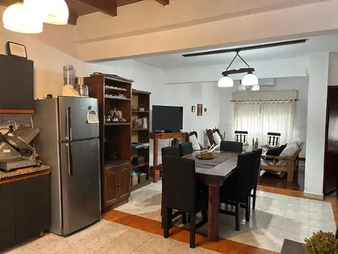 Casa en Venta en Lomas De Zamora, USD 165.000