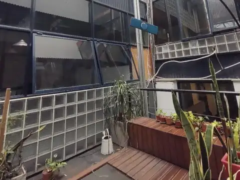 Oficina Monoambiente con 4 baños