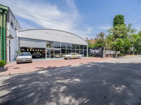 Av. del Libertador  Gral. San Martín 2100 , Piso 0