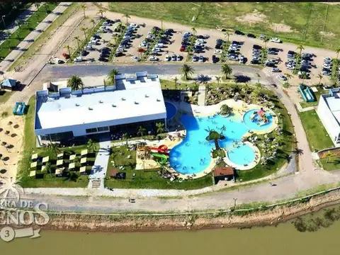 Terreno en Venta 30  mts Fondo