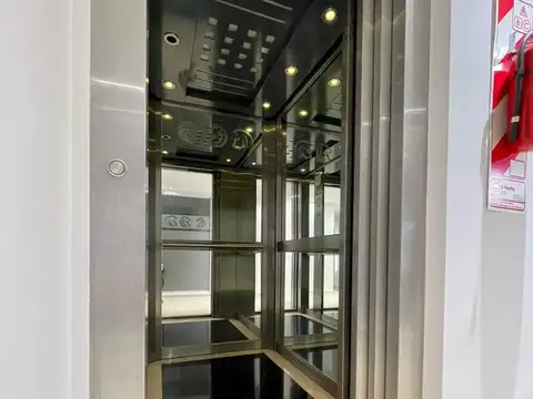 Oficina en Venta al Oeste