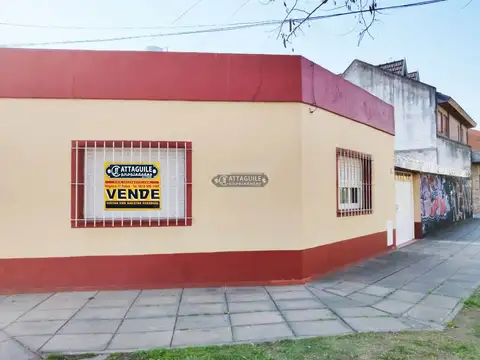 Casa en Venta con 1 cochera