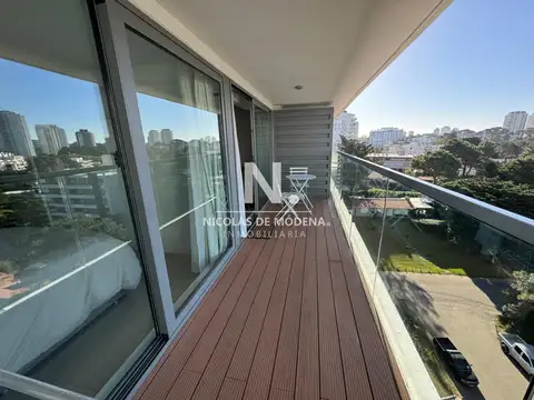 Departamento en Alquiler Temporal en Playa Brava, USD 3.100