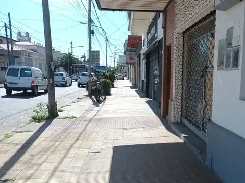 VENTA LOCAL VILLA LYNCH