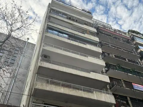 DEPARTAMENTO 4 AMB EN RECOLETA CON BALCON 