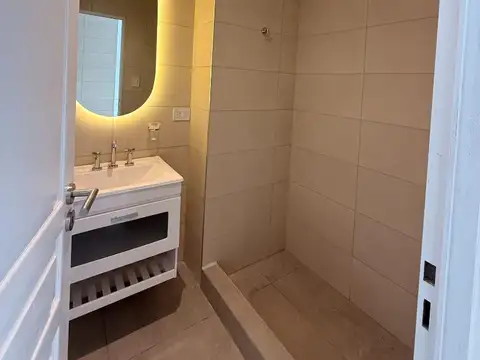 Departamento en Alquiler en San Nicolas De Los Arroyos, $ 480.000