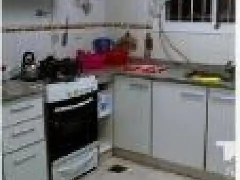 Departamento en Venta en Isidro Casanova, USD 80.000