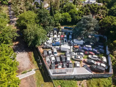 Terreno en Venta en Villa Gobernador Udaondo, USD 900.000