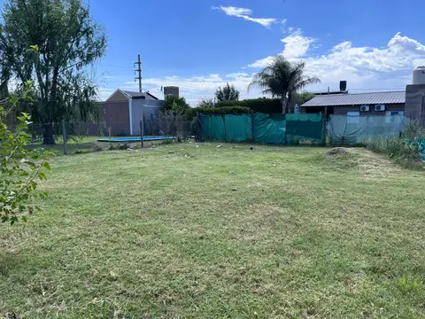 Terreno en Venta 30  mts Fondo