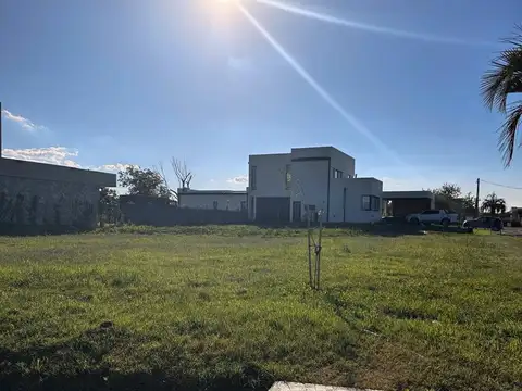 Venta  de lote en Ribera 1, en exclusiva ubicación