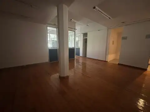 Oficina en Venta con 1 cochera