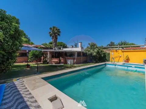 VENTA-Casa 5 dorm-bbcoa-piscina-PARQUE del PLATA