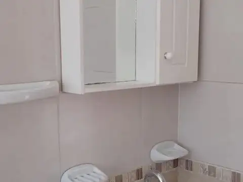 Depto Tipo Casa 3 ambientes con 2 baños