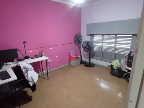 3AMB PH CON COCHERA AL FRENTE BCON ( BARRIO:MATADEROS)