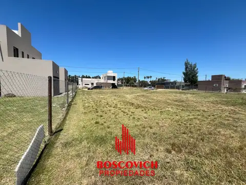 Terreno en Venta en Roldan, USD 45.000