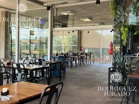 Casa en venta a la laguna San Matias