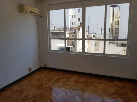 Oficina en Venta 50 años