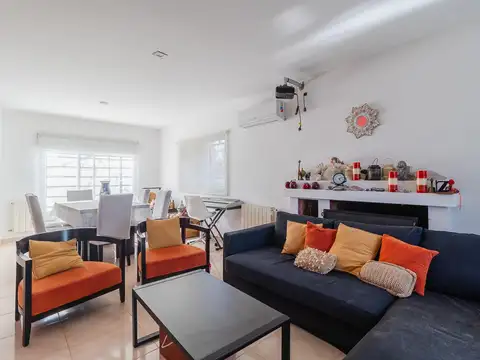 Casa en Venta en Club El Carmen, USD 315.000