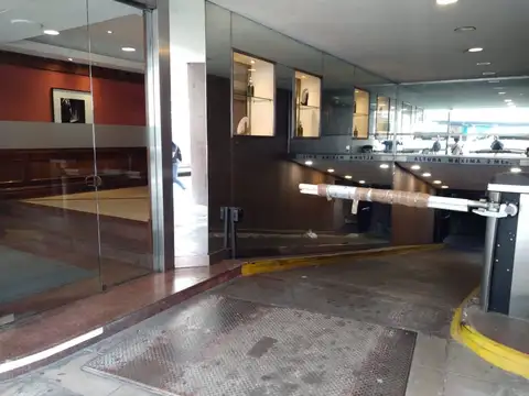COCHERA EN MICROCENTRO  1 CUADRA OBELISCO