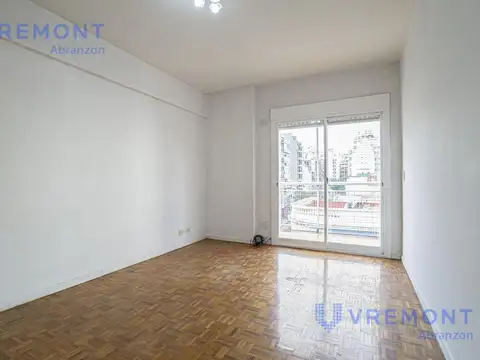 Villa Crespo Loyola al 100 departamento tres ambientes al frente con balcon corrido