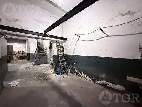 Galpon en Venta 13  mts Fondo