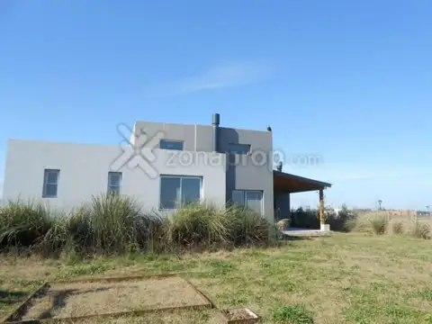 Casa en Venta en El Cantón - Barrio Puerto, USD 265.000