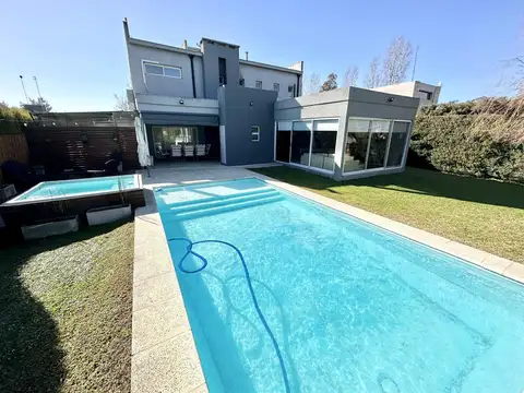 Casa en Venta en Brickland, USD 235.000