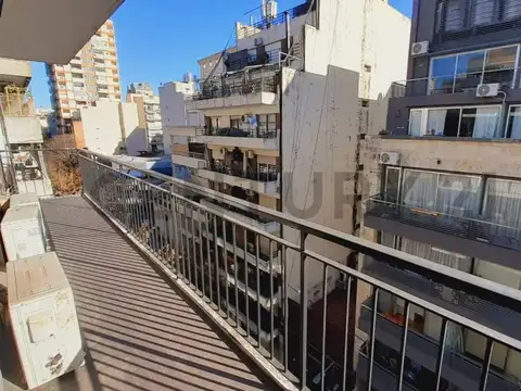 VENTA DEPARTAMENTO 4 AMBIENTES CON DEPENDENCIA EN BELGRANO G