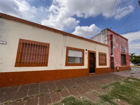 Local en Venta 40 años