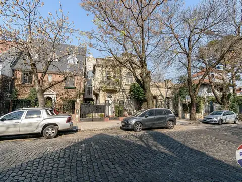 Casa en Venta de 5 dormitorios