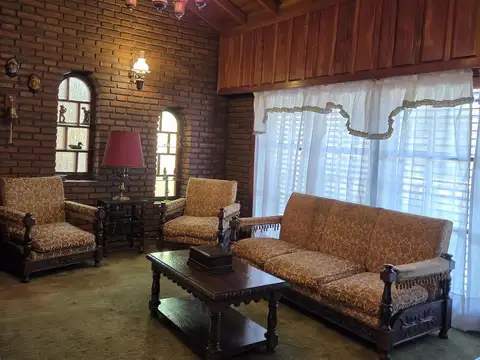 Depto Tipo Casa en Venta con 3 cocheras