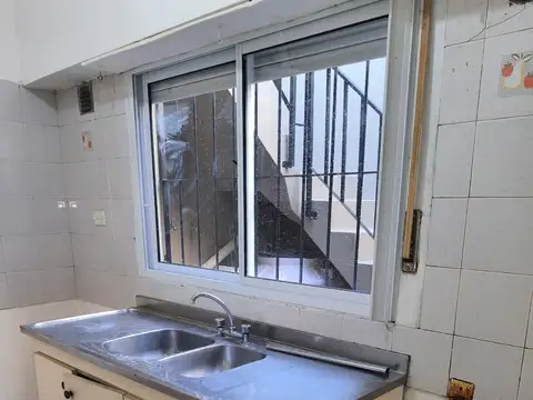 Departamento en Alquiler en Avellaneda, $ 550.000