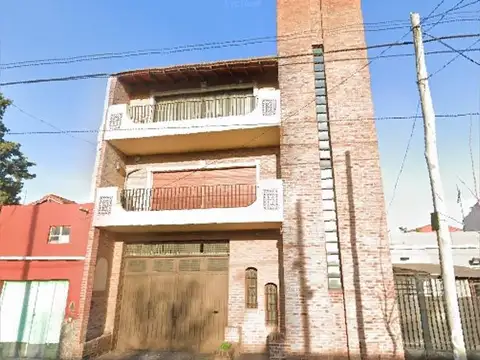 Casa - Venta - Argentina, Lanús - CNEL DELIA 2420
