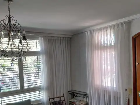 Casa 5 ambientes con 5 baños